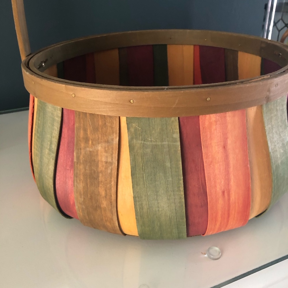 🍁Fabulous fall basket! - Picture 2 of 4